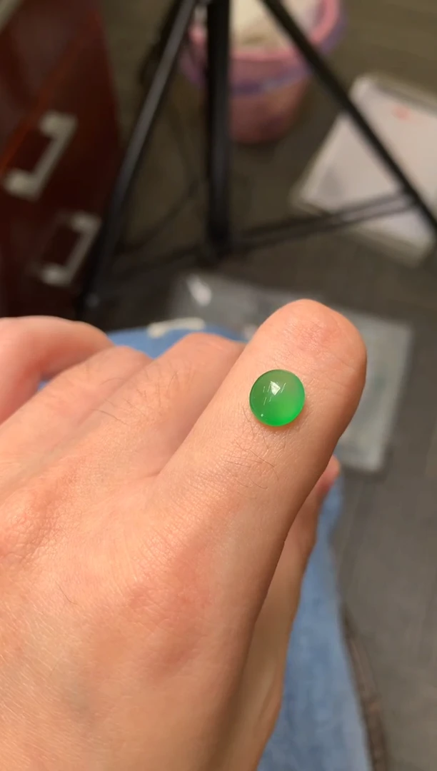 未镶嵌定制翡翠裸玉
