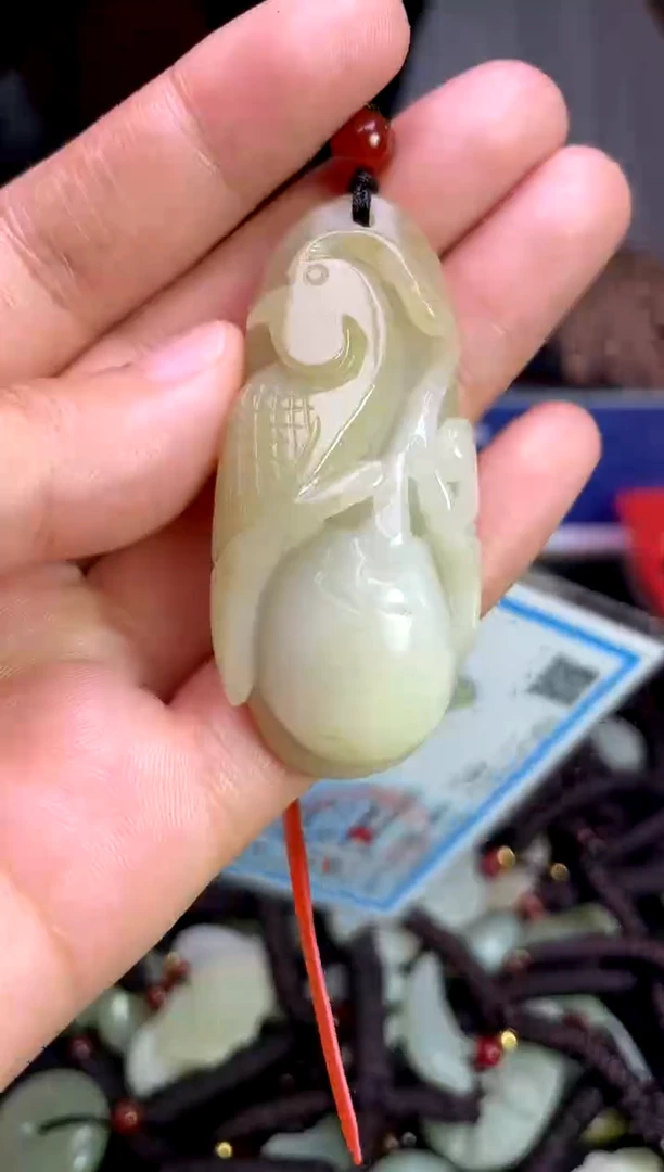 未镶嵌和田玉挂件1