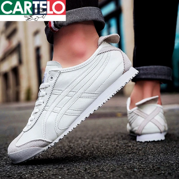 卡帝乐鳄鱼男鞋小白鞋情侣百搭黑色大码平底运动阿甘鞋子男跑步鞋
