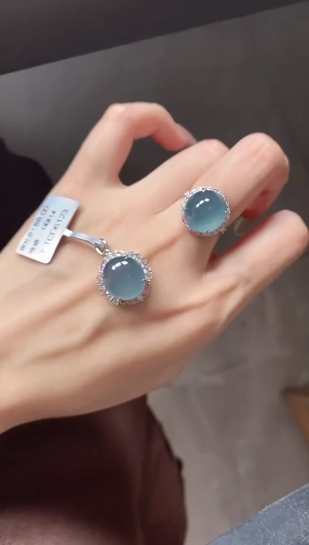 银S925镶嵌戒指翡翠51511