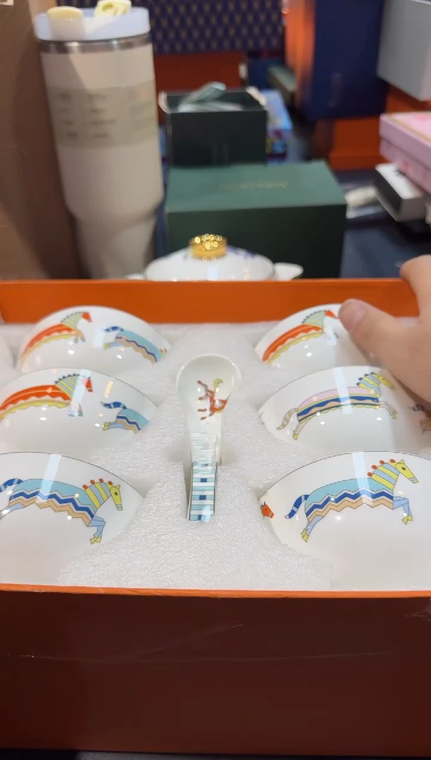 【闪购商品】碗B854全场正品，京东包邮