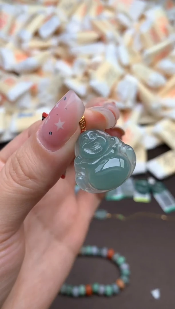 【闪购商品】翡翠挂件18K金镶嵌 —