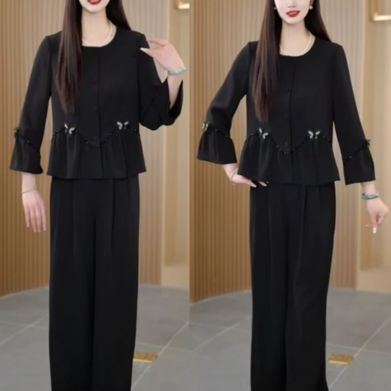 2025春季新款时尚气质显瘦修身收腰法式两件套套装倾城