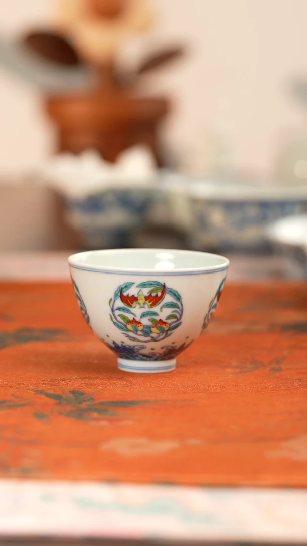 源明慕谷团寿纹鸡心杯