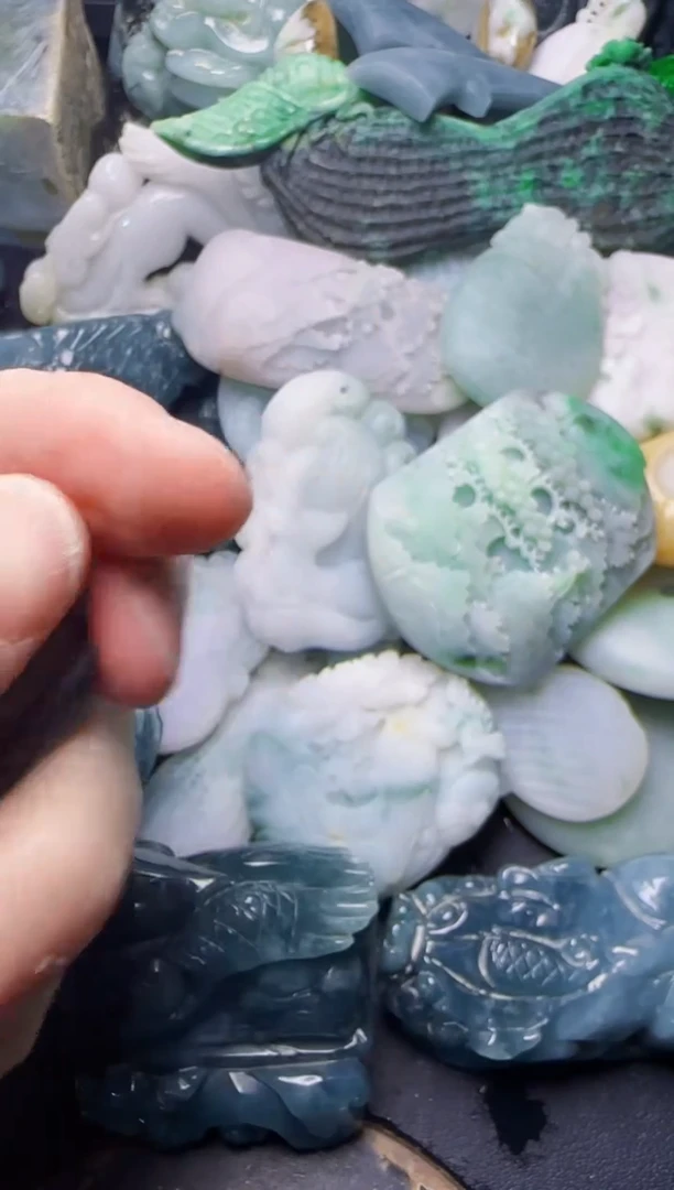 颈饰未镶嵌翡翠瑞****厂42