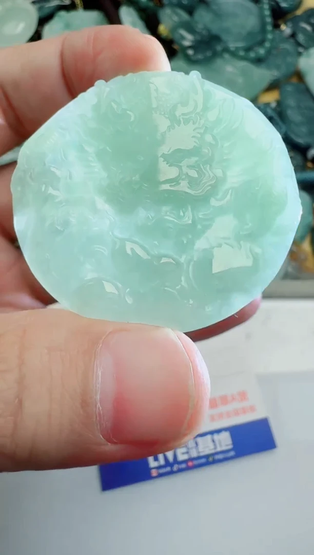 翡翠未镶嵌颈饰1111111111