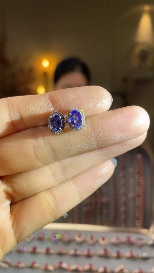 银S925镶嵌耳饰坦桑石耳饰