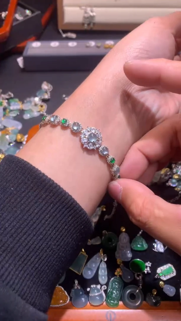 【闪购商品】翡翠吊坠(不含链)银S925镶嵌1