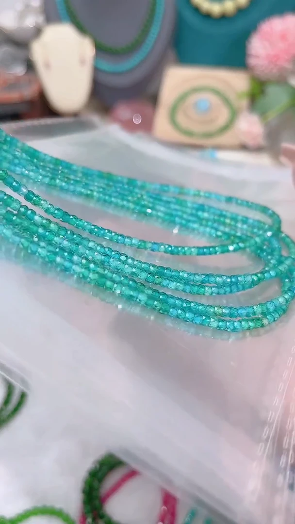 银S925镶嵌颈饰尖晶石蓝绿双色99