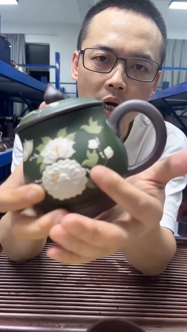 宜兴原矿紫砂玉兰杯盖杯