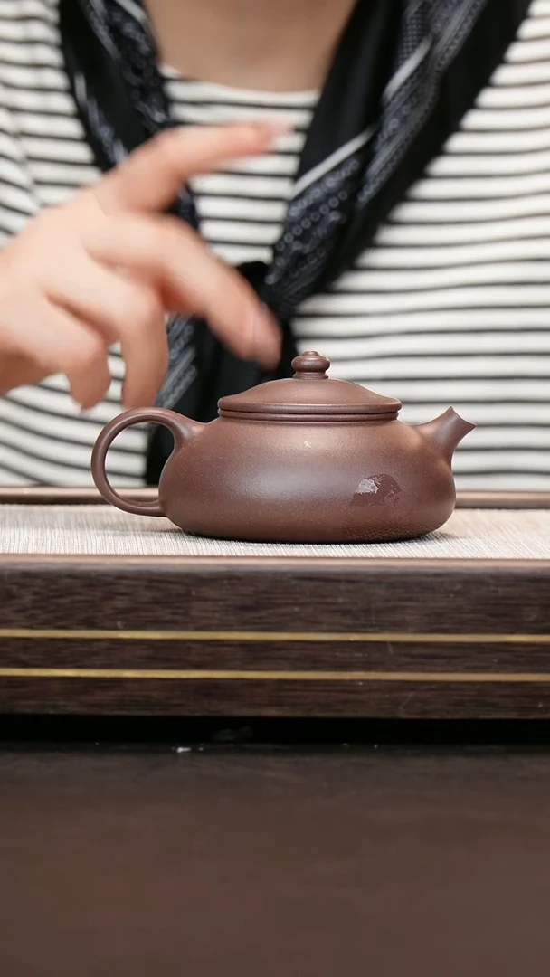 茶壶紫砂四号井底槽清 寒江壶