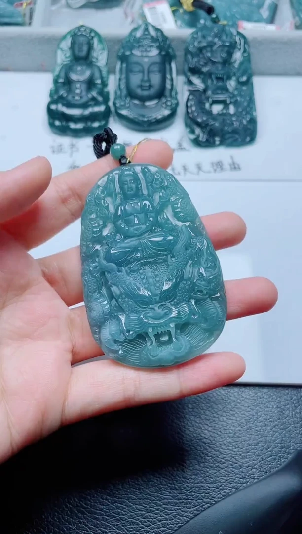 颈饰未镶嵌翡翠  千手