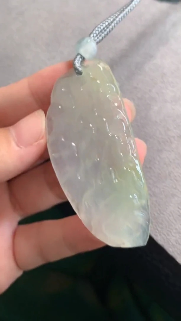 吊坠(不含链)未镶嵌翡翠吊坠
