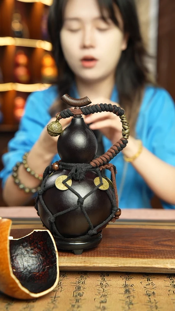 004号650ml左右非遗大漆酒葫芦