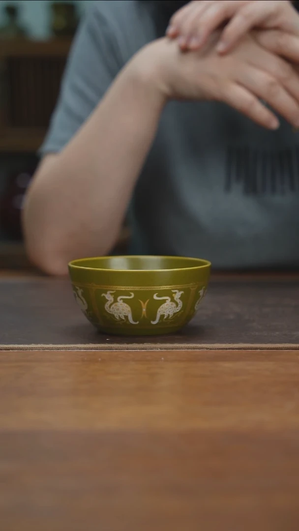 杯景德镇茶叶末凤鸟纹卧足杯