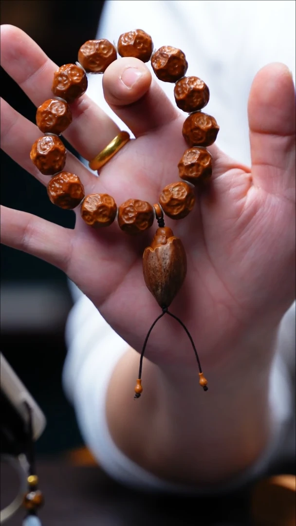 手串/手链橄榄核陨面配弥勒