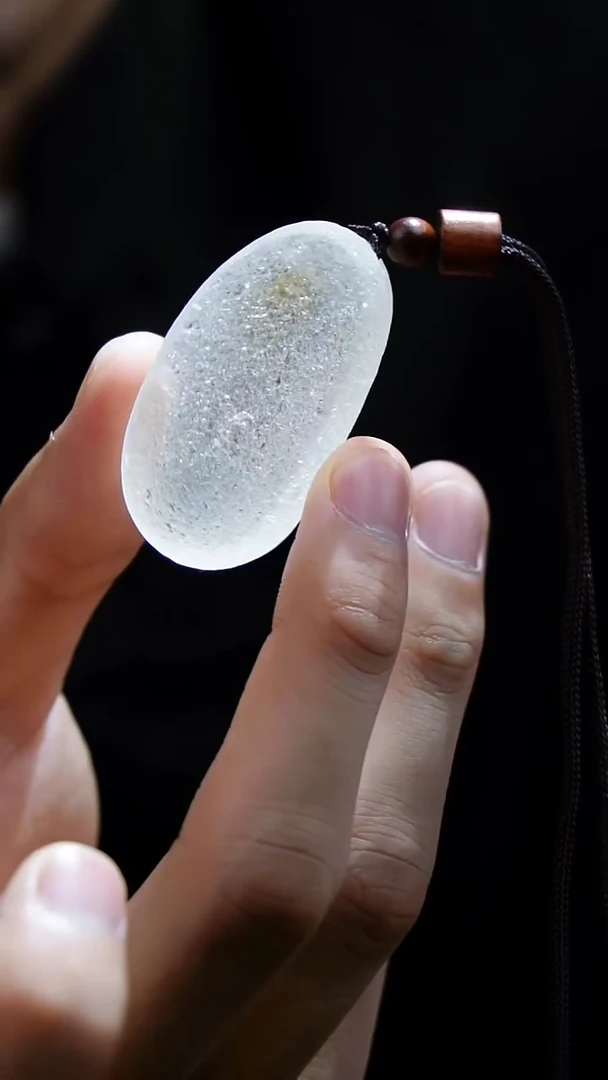 吊坠(赠链)未镶嵌水晶水晶