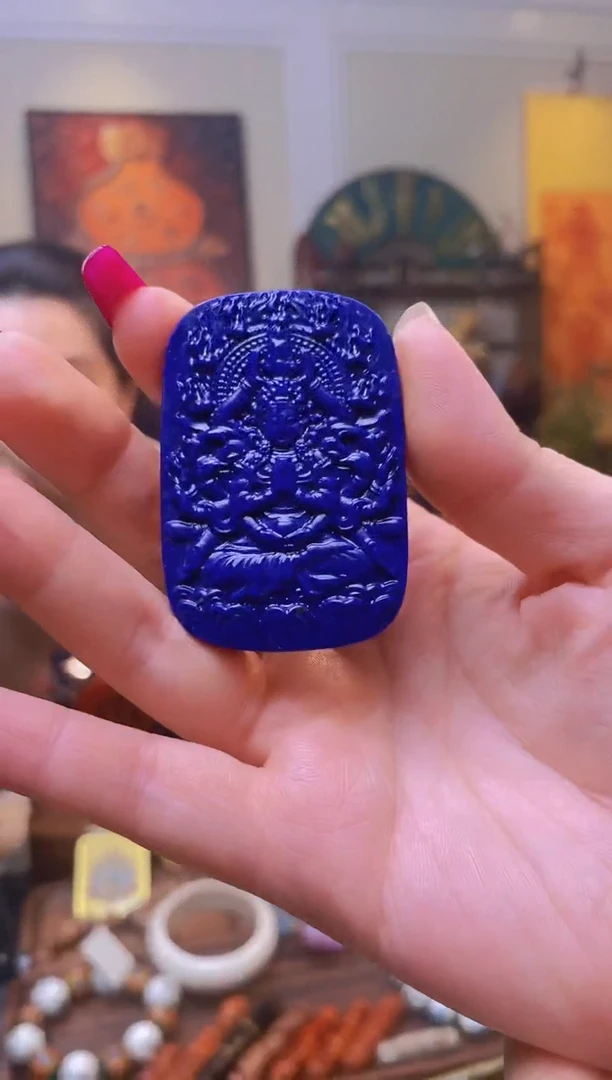 未镶嵌摆件黄晶天****?千手吊坠