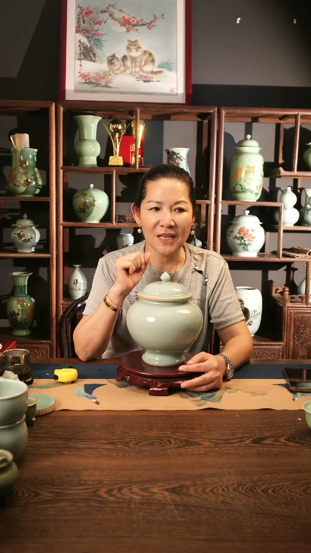 纯手工 粉青 将军罐（洗边