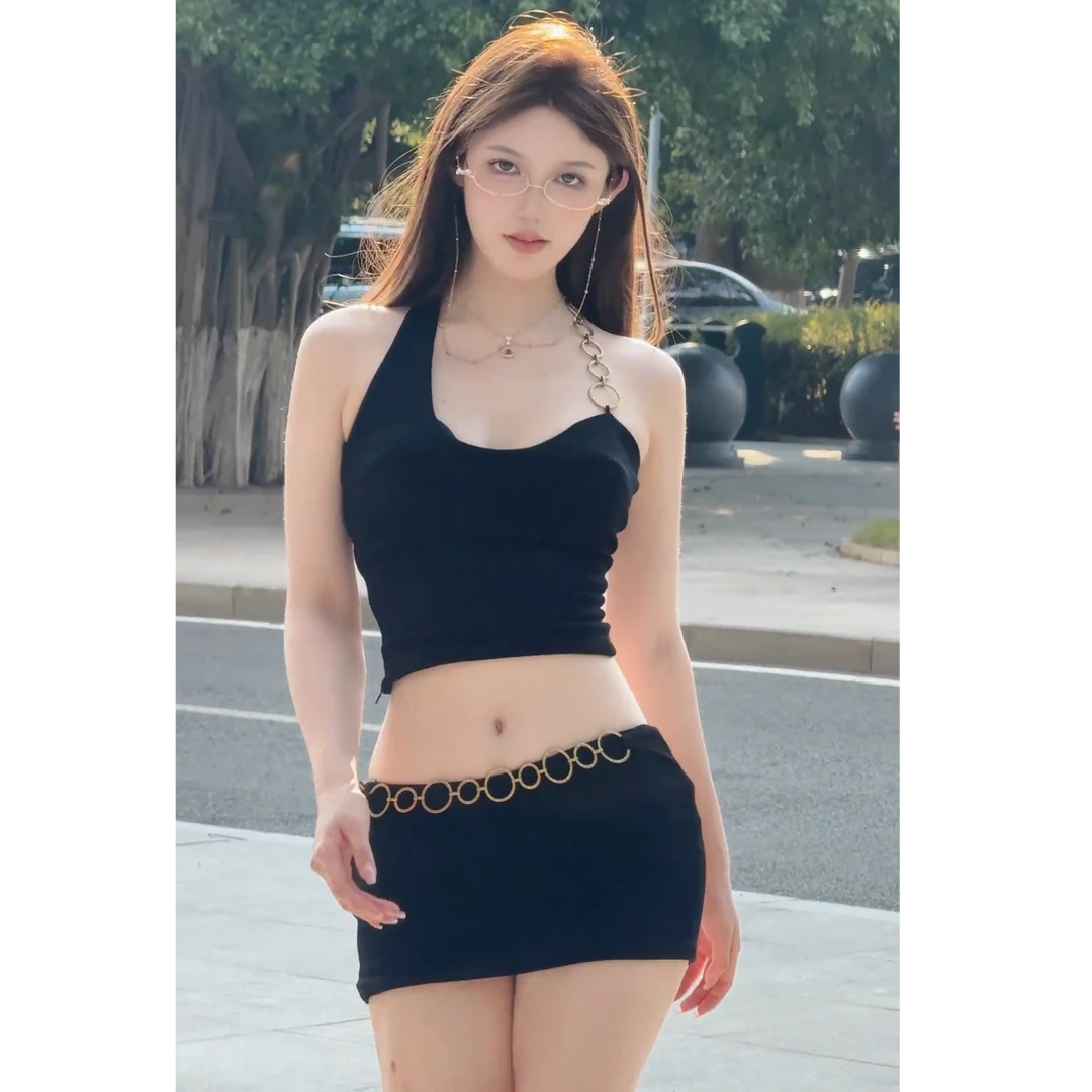 欧美辣妹风性感露背金属环挂脖短上衣女2025高腰半身包臀裙两件套