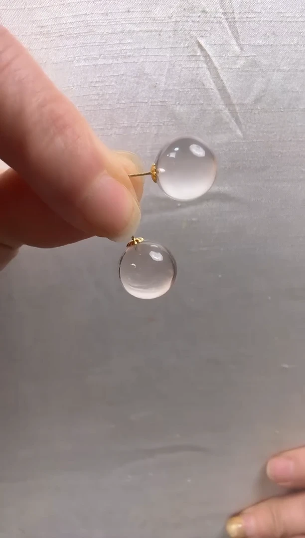 18K金镶嵌耳钉水晶天然