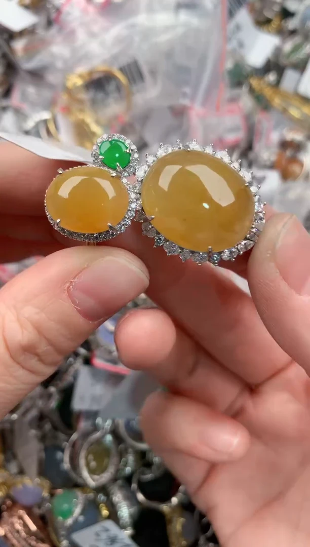 银S925镶嵌戒指翡翠333       4