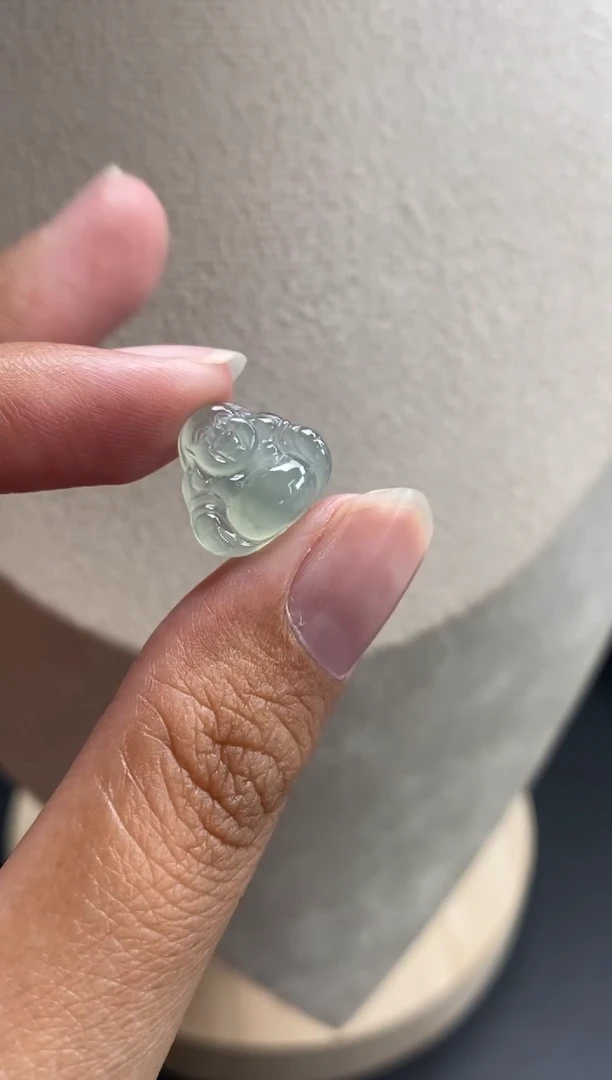 颈饰未镶嵌翡翠翡翠冰种佛公