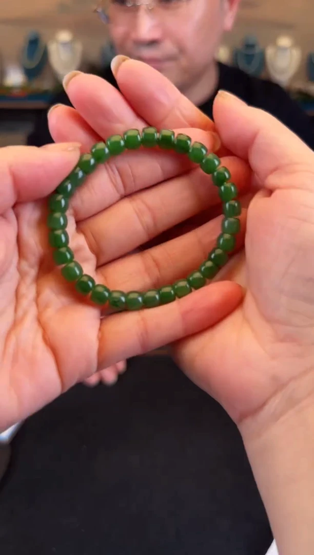 未镶嵌手链和田玉卡7直切