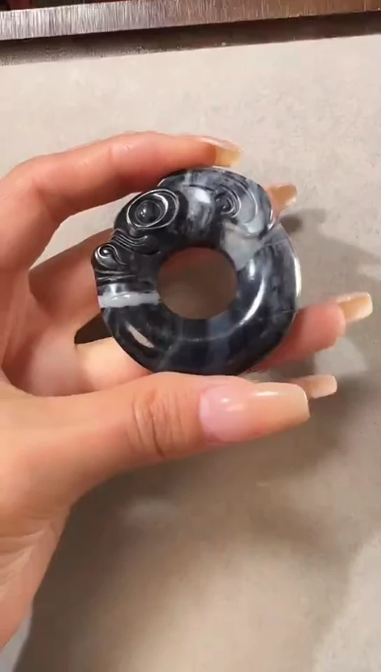 颈饰未镶嵌和田玉11111111