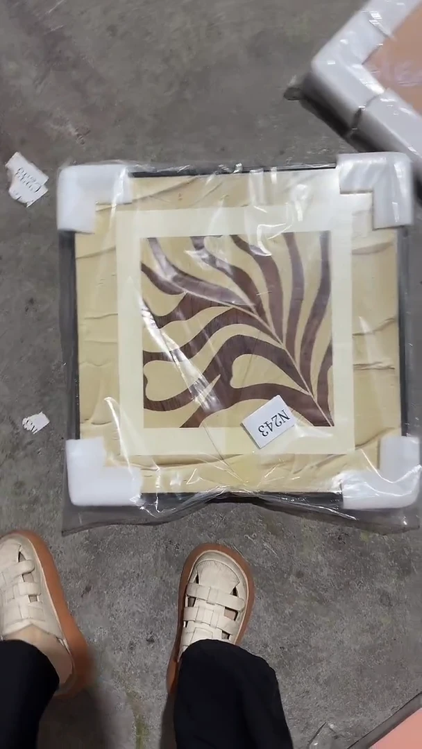 竖款仓库清货  默认瑕疵