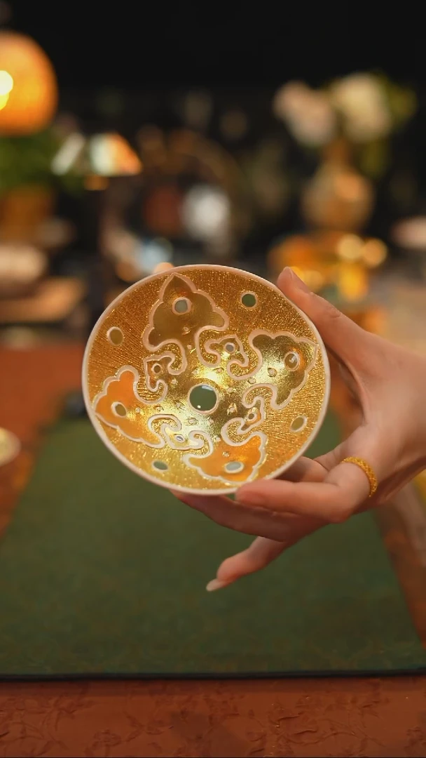 龙泉青瓷-金斗笠杯