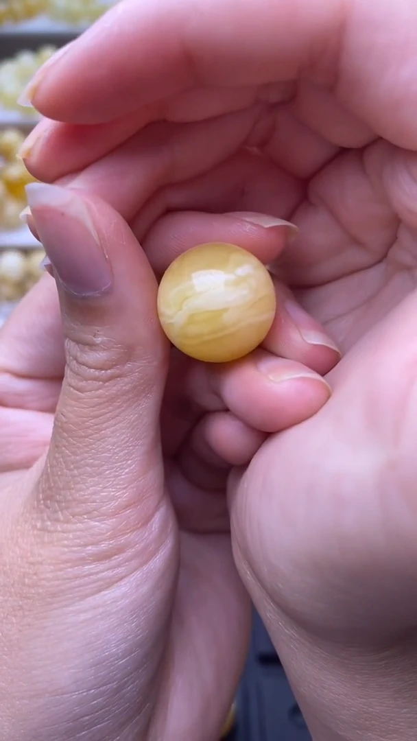 未镶嵌琥珀裸石蜜蜡.30