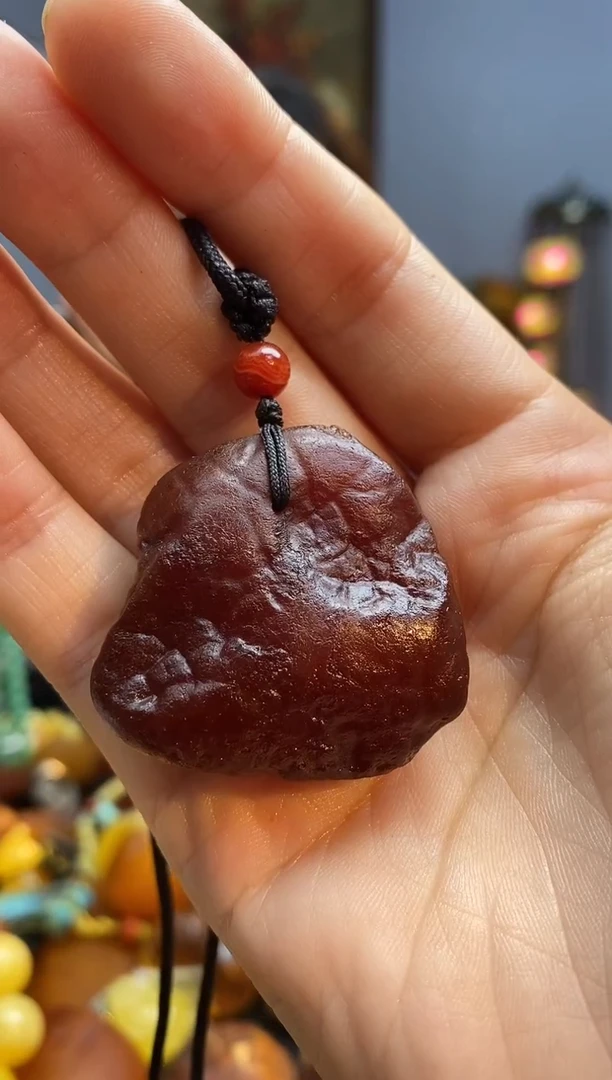 琥珀颈饰未镶嵌吊坠