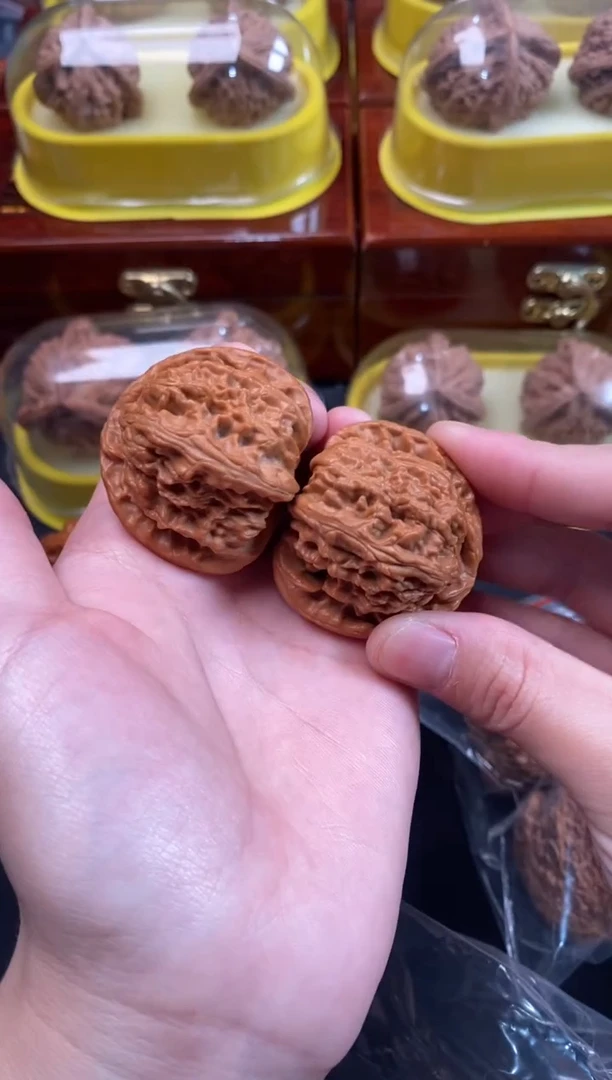 把件文玩核桃白狮子42尺Q826