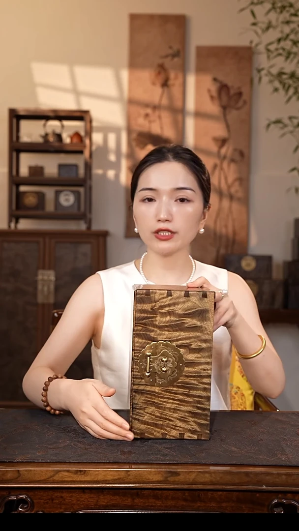 乌木类家具金丝楠阴沉木  天花板水波纹 一木一器