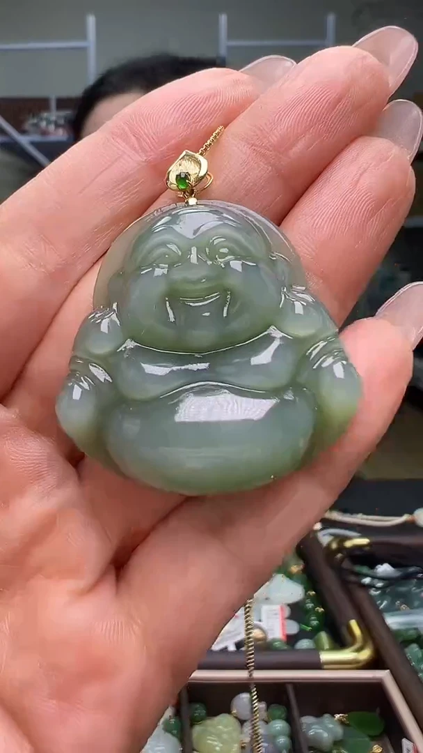 颈饰18K金镶嵌和田玉 (多样性发货.发其一）11.16.83