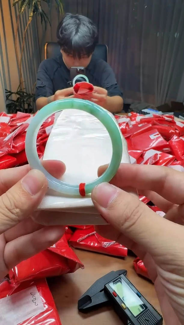 未镶嵌定制翡翠只****?4076--多样性发一个53-54