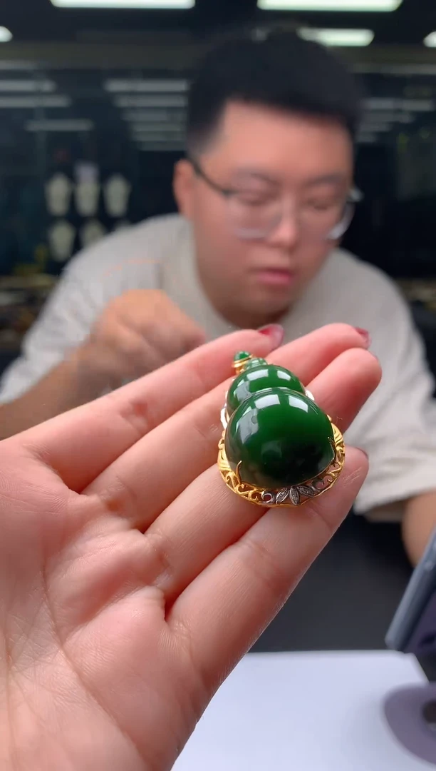 定制和田玉天然和田玉（拍一发一)