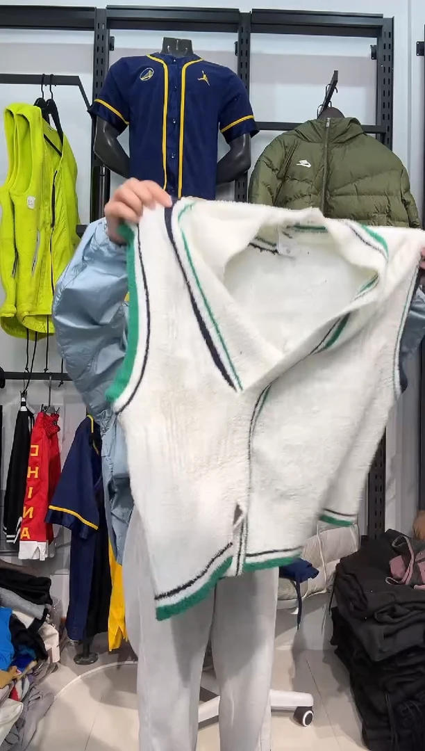 3679闪购编码 Nike/Jordan运动卫衣裤以直播间过款为准 尺码  xl