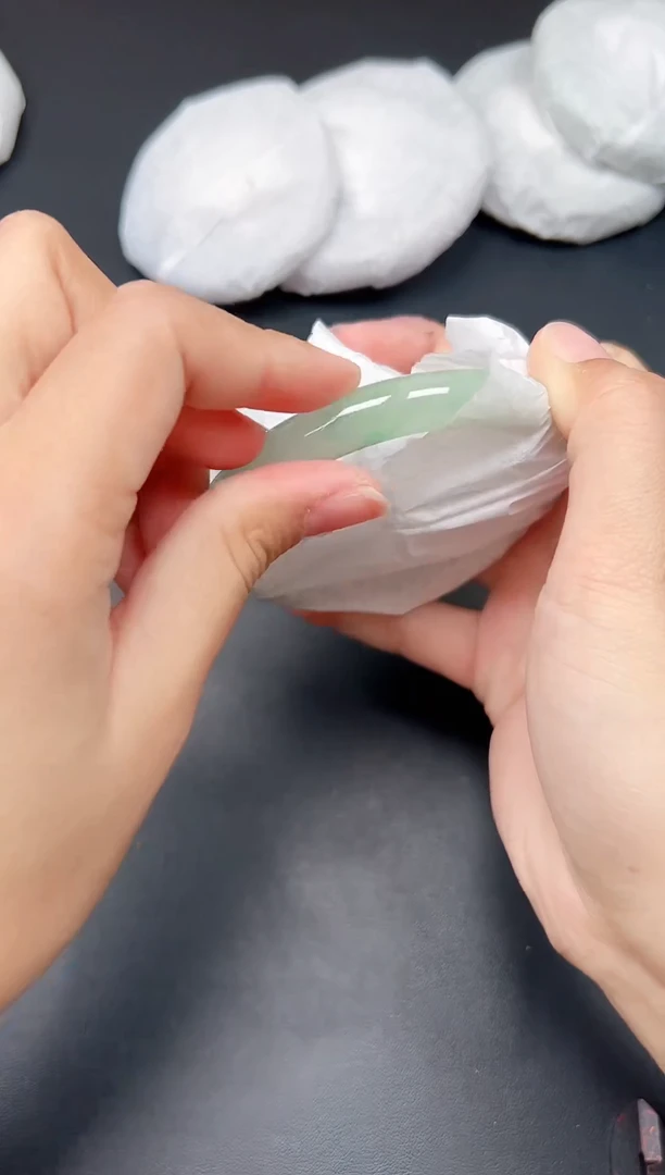 精品手镯，一物一拍P040