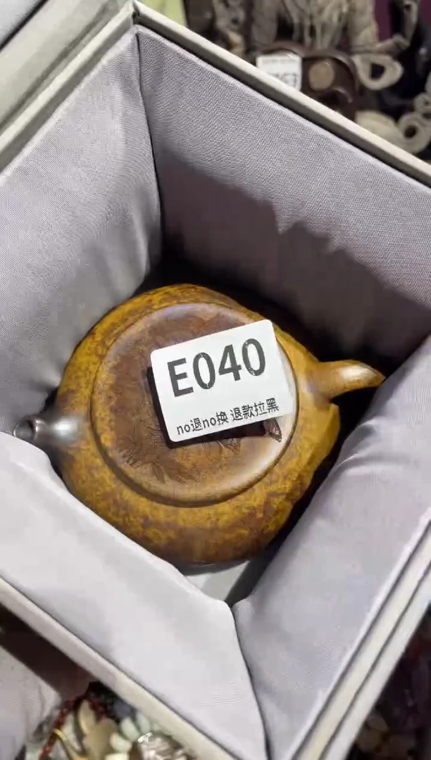 瓷片碧**灵表姐直播所见所得