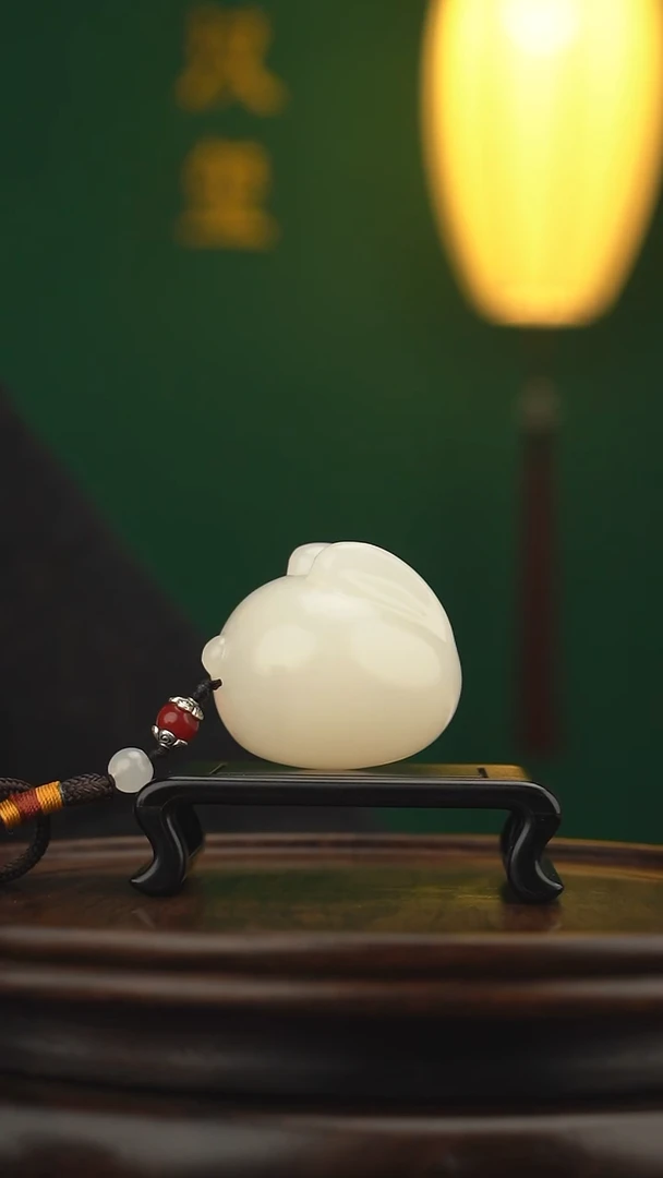 玉【前兔似锦】天然玉石手把件