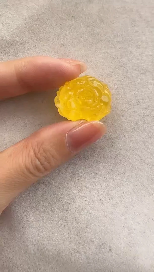 【闪购商品】琥珀裸石未镶嵌10209279-吊坠