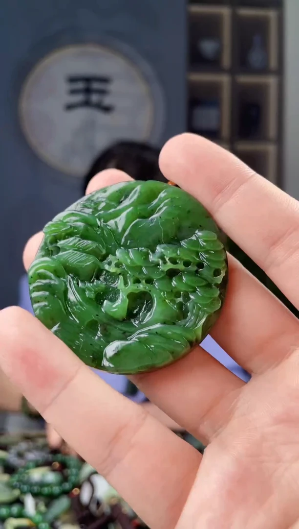 颈饰未镶嵌和田玉拍一发一，多样性发货