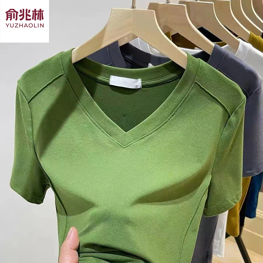 俞兆林2025夏季爆款鱼骨v字复古短袖领法式正肩显瘦打底上衣t恤