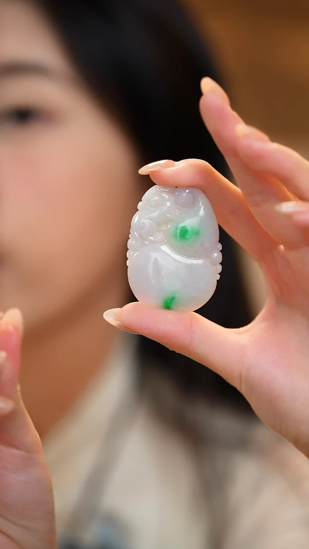 未镶嵌挂件翡翠大气