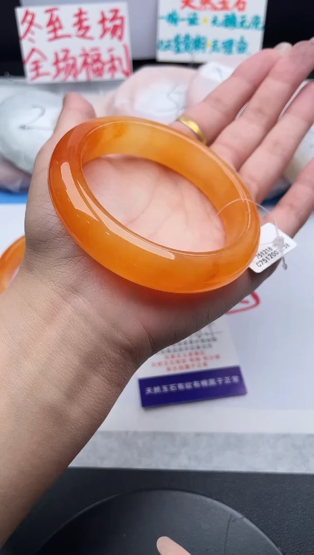 未镶嵌手镯石英质玉j51-HHB58+