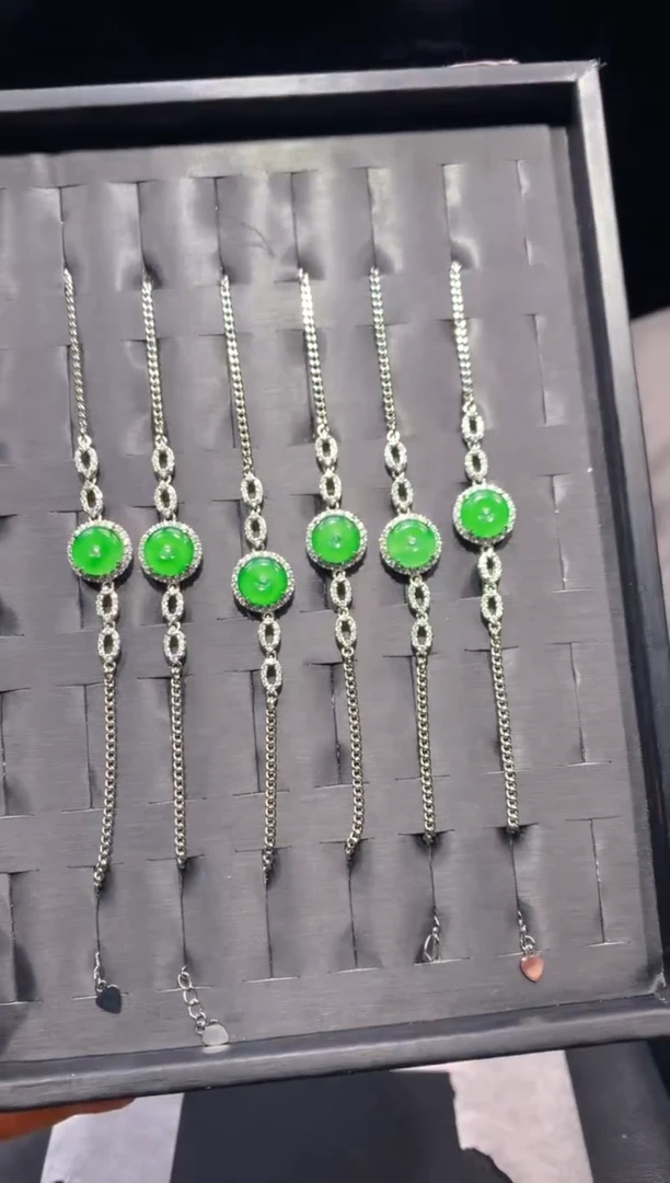 【闪购商品】定制翡翠未镶嵌54多样性发货（发其一）