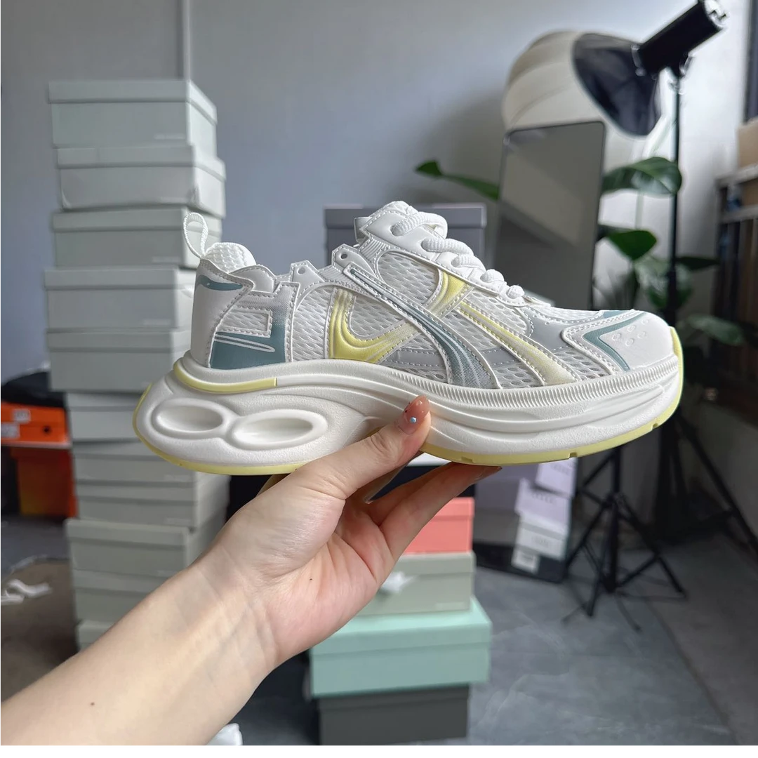 029宝妈高端四季款舒适运动鞋黄色（温州宝妈鞋）