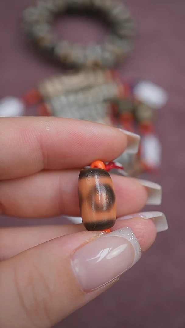 【闪购商品】玛瑙/玉髓颈饰未镶嵌蚀花玛瑙珠定制编绳